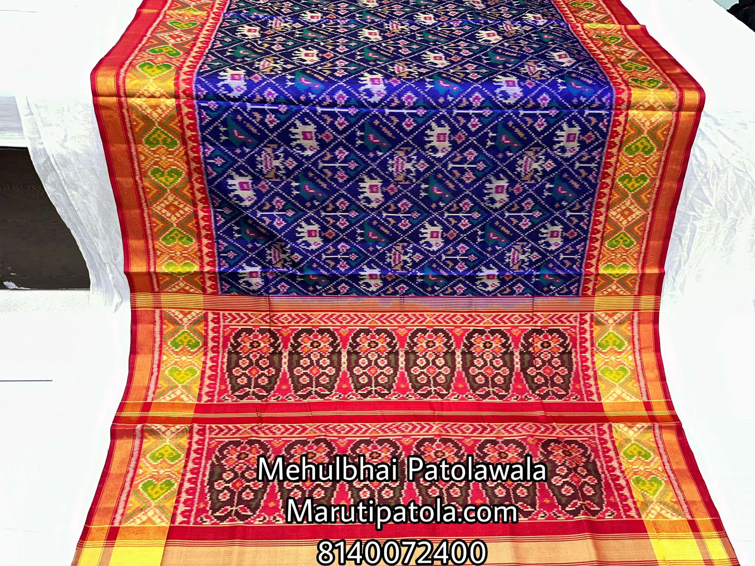 Red with Blue Narikunj Design Patola saree - Image 3